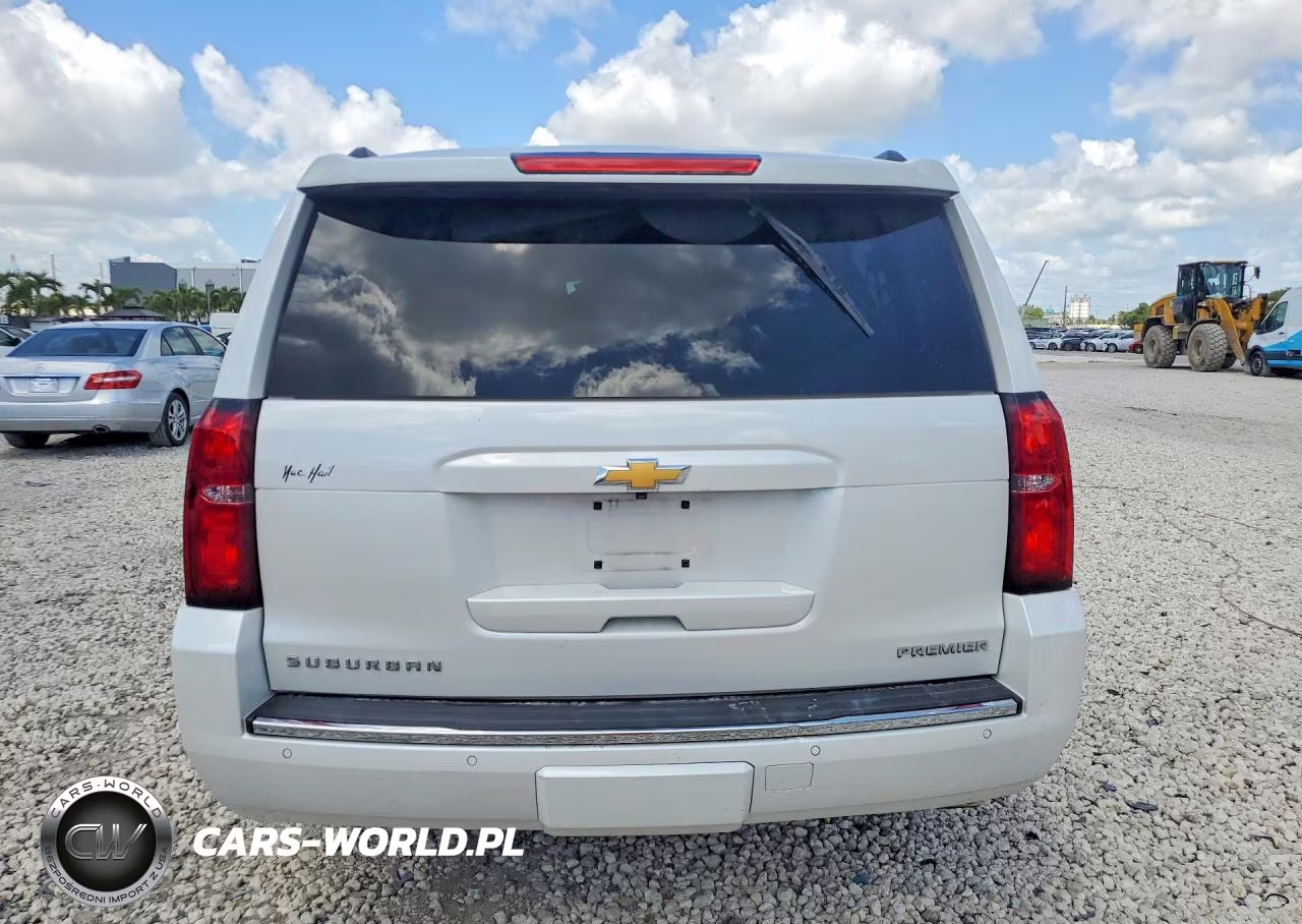2020 Chevrolet Suburban C1500 Premier VIN:1GNSCJKCXLR263570 - 6