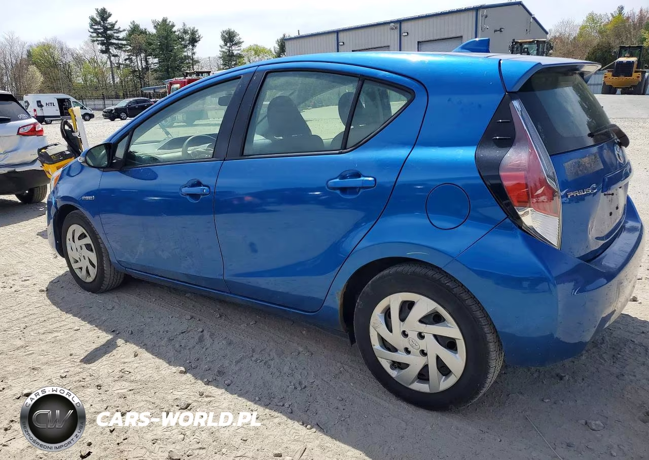 2015 Toyota Prius C Two VIN:JTDKDTB30F1101824 - 2