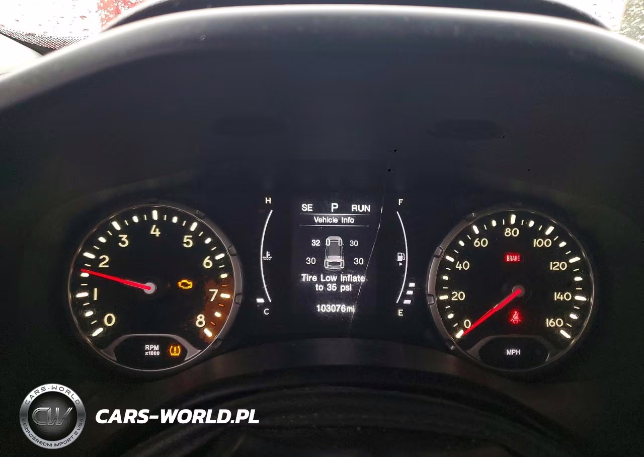 2018 Jeep Renegade Sport VIN:ZACCJBAB6JPH36247 - 9