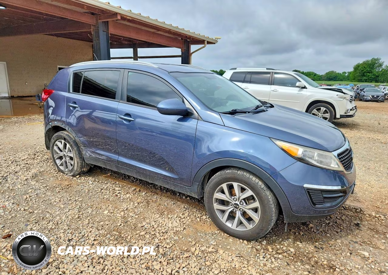 2016 Kia Sportage Lx VIN:KNDPB3AC9G7854876 - 4