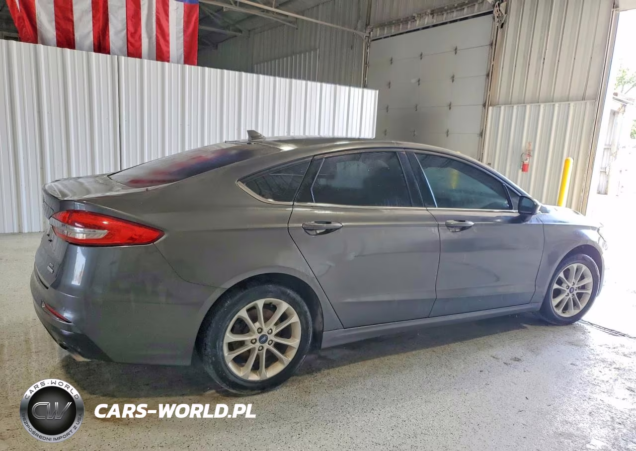 2020 Ford Fusion Se VIN:3FA6P0HD4LR168456 - 3