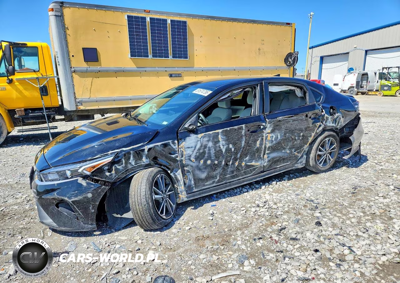 2022 Kia Forte Lxs VIN:3KPF24AD2NE450325 - 1