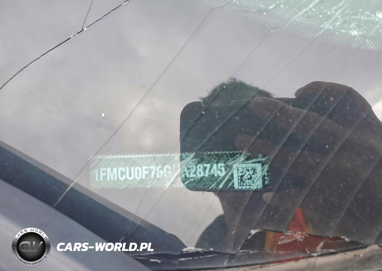 2016 Ford Escape S VIN:1FMCU0F76GUA28745 - 13