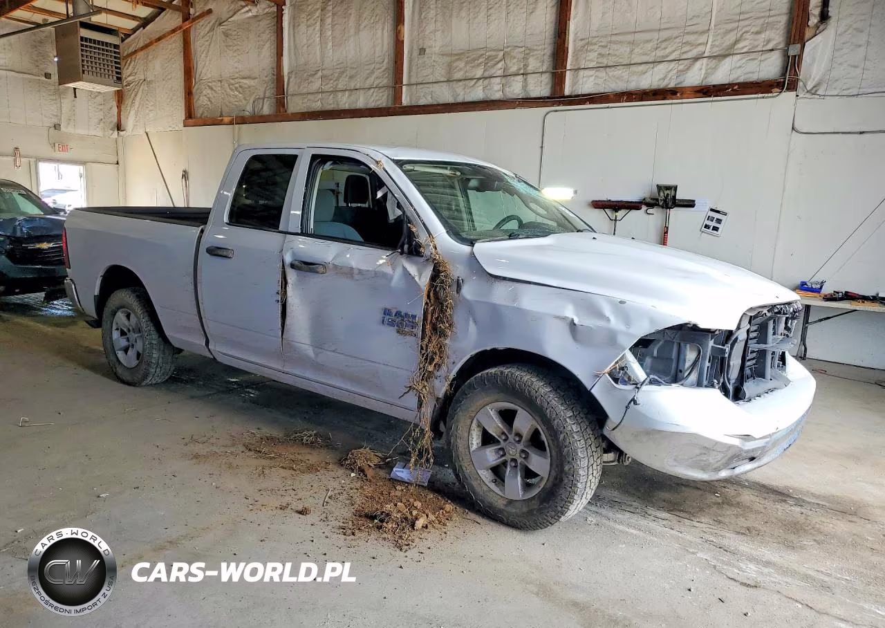 2022 Ram 1500 Classic Tradesman VIN:1C6RR7FG0NS193165 - 4