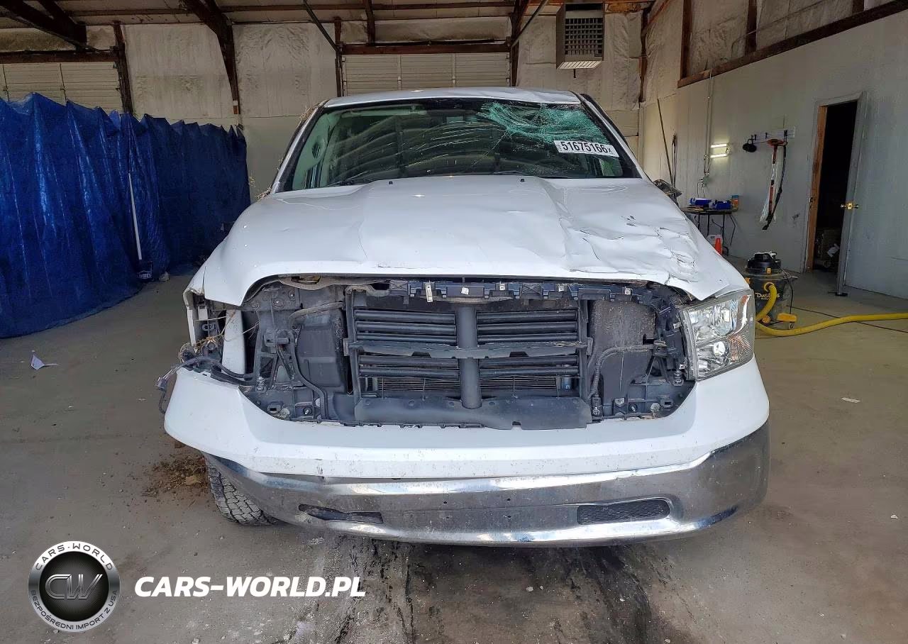 2022 Ram 1500 Classic Tradesman VIN:1C6RR7FG0NS193165 - 5