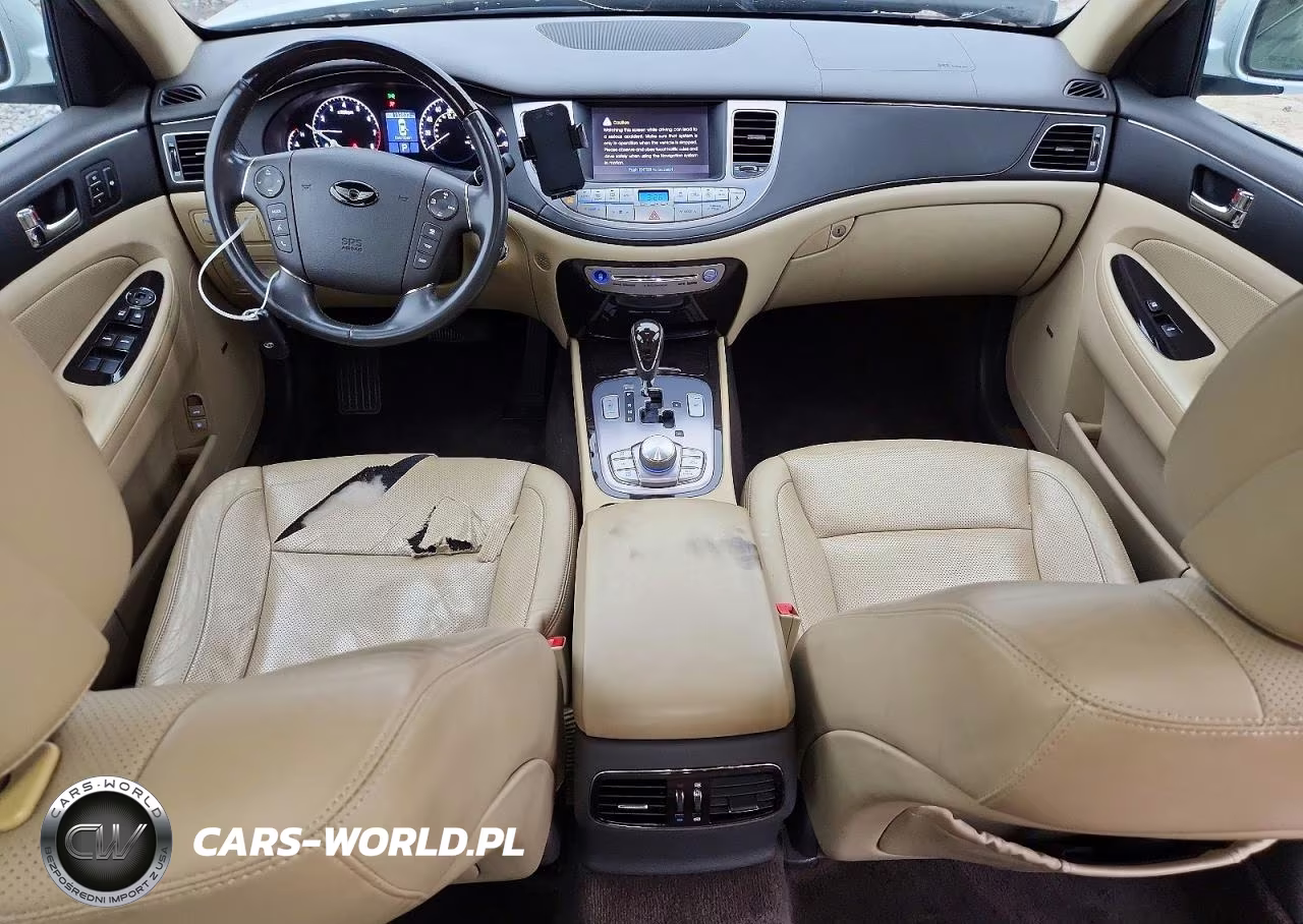 2011 Hyundai Genesis 4.6L VIN:KMHGC4DF2BU139615 - 8