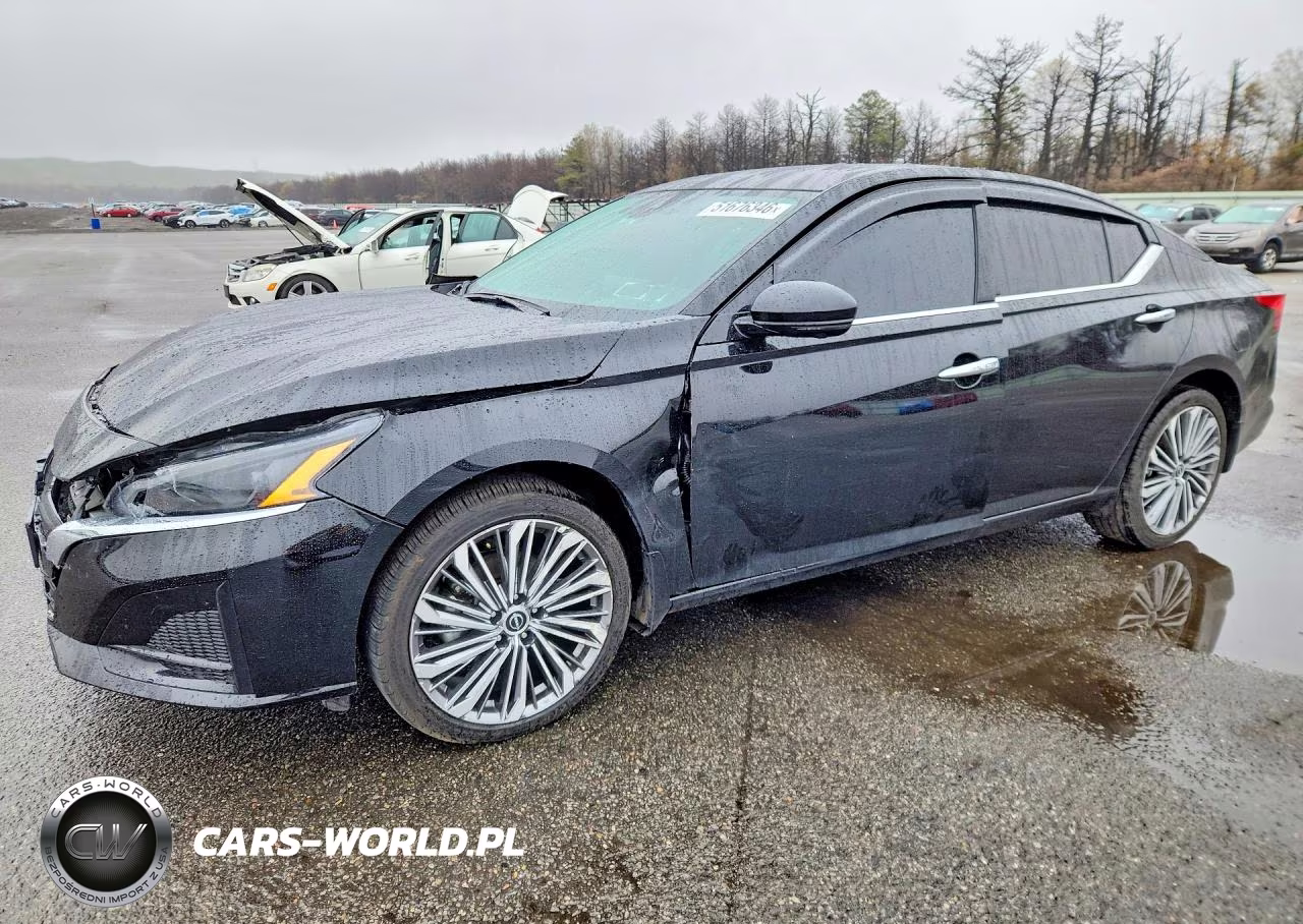 2025 Nissan Altima Sl