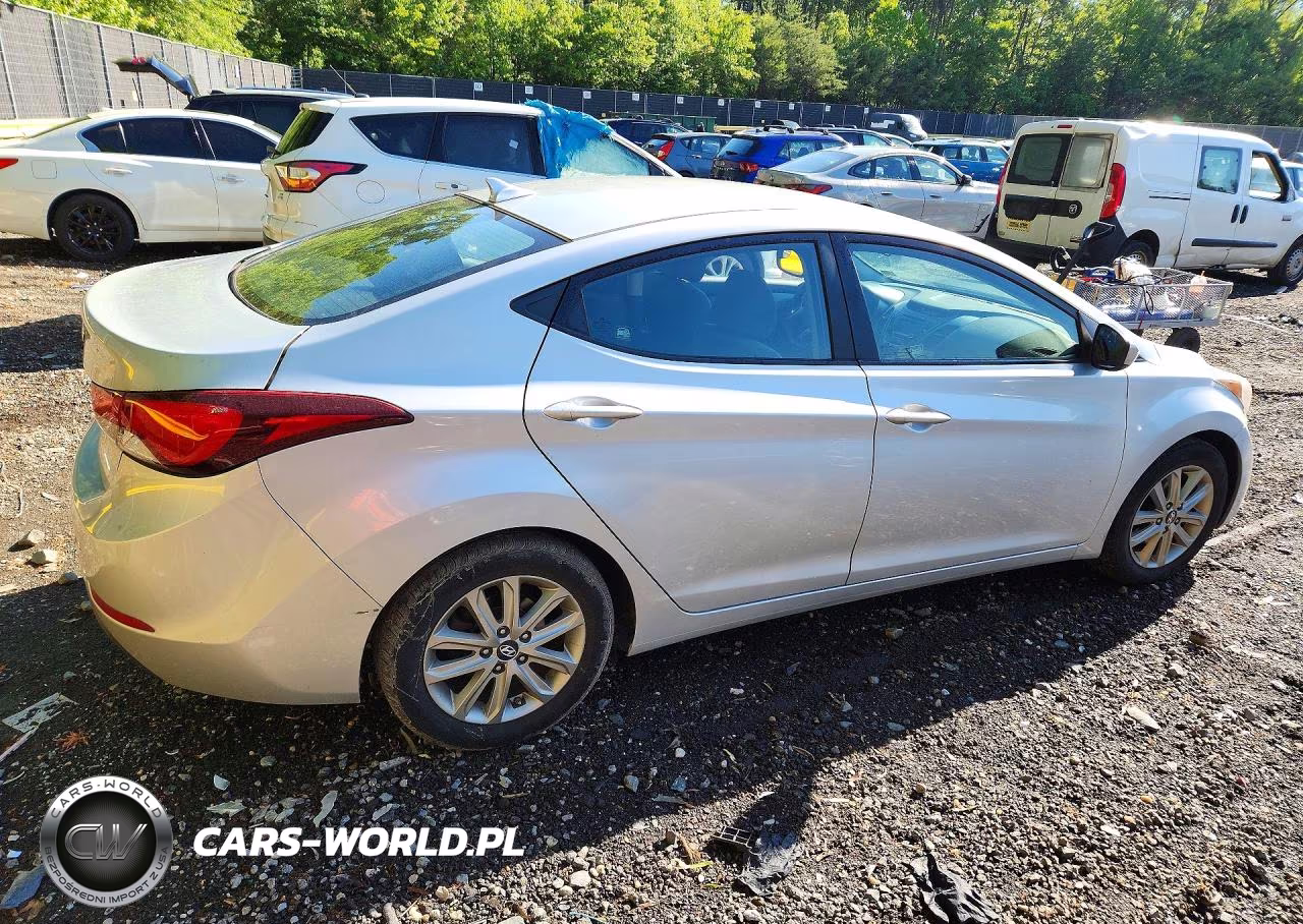 2014 Hyundai Elantra Se VIN:KMHDH4AEXEU034700 - 3