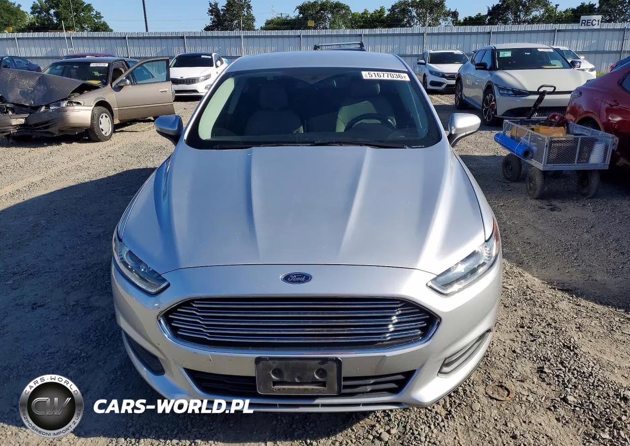2016 Ford Fusion S VIN:3FA6P0G7XGR282592 - 5