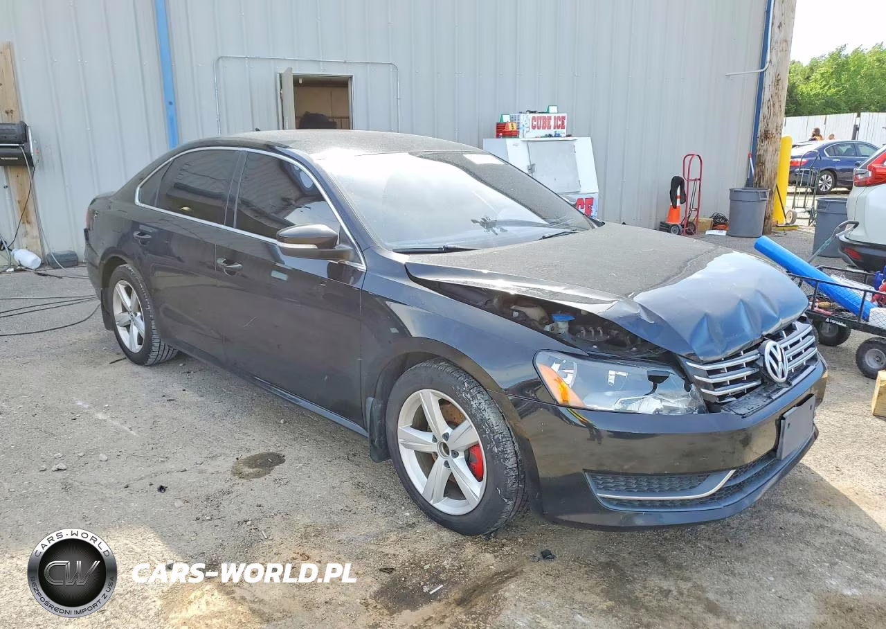 2015 Volkswagen Passat Se VIN:1VWBV7A38FC048829 - 4