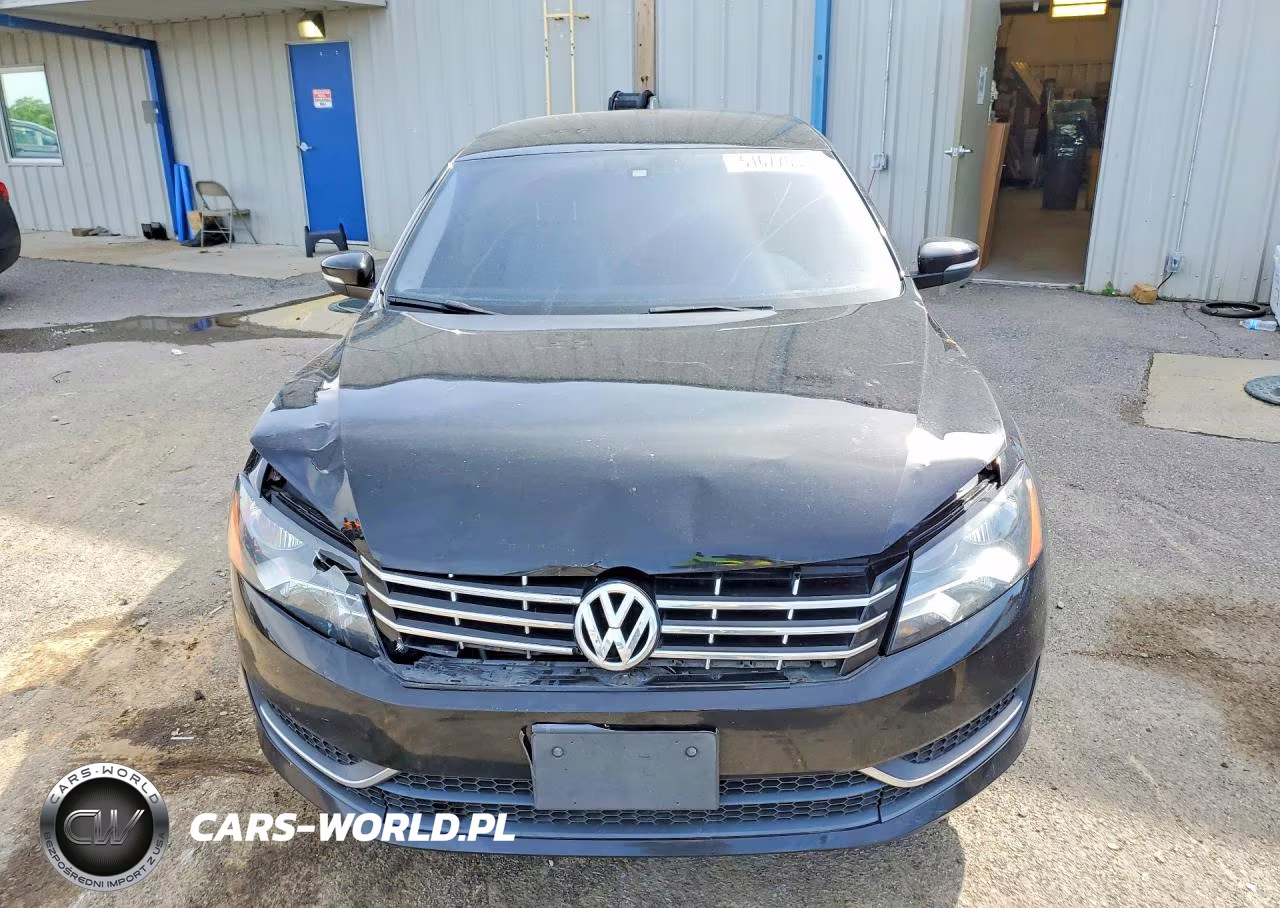 2015 Volkswagen Passat Se VIN:1VWBV7A38FC048829 - 5