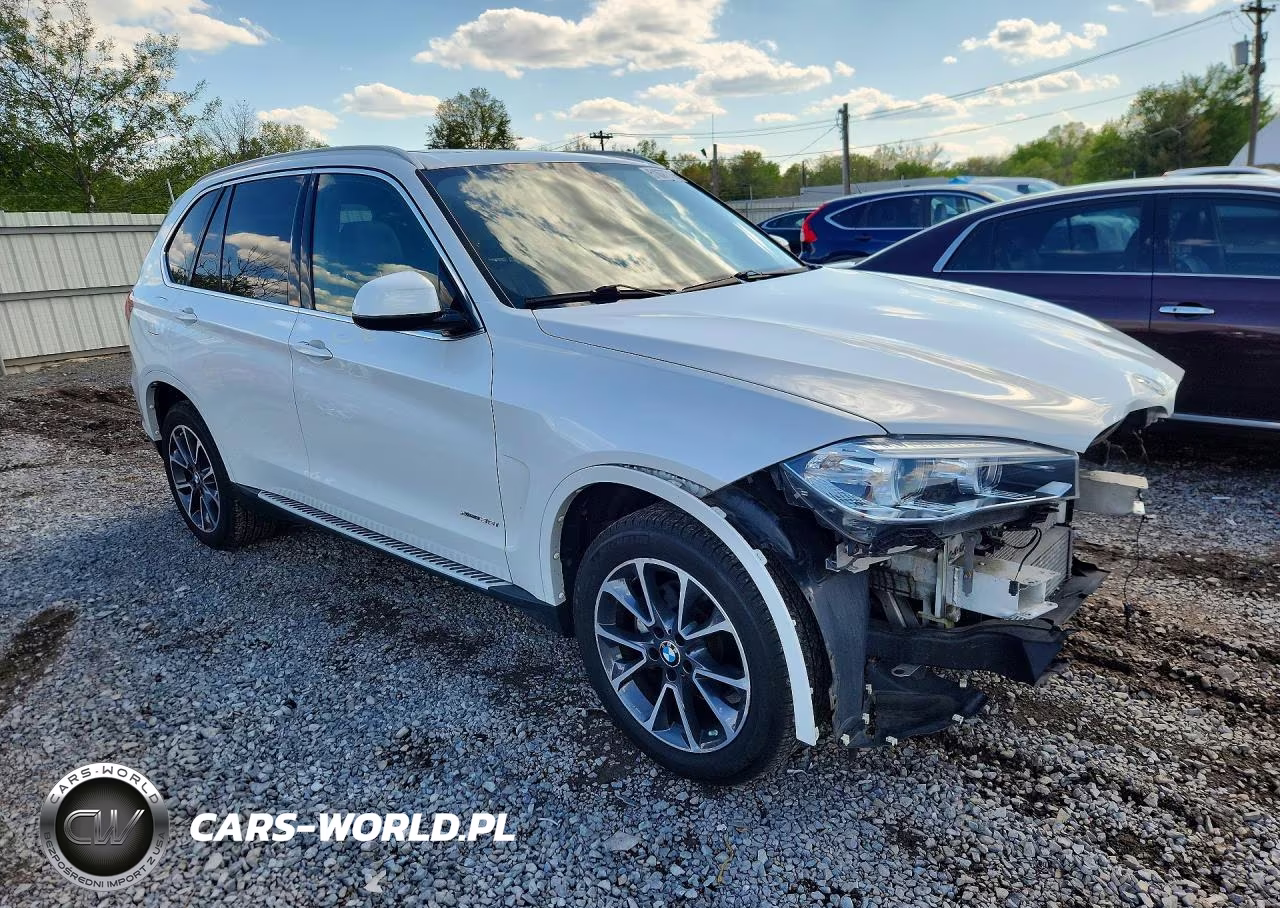 2018 BMW X5 xDrive35I VIN:5UXKR0C50JL076628 - 4