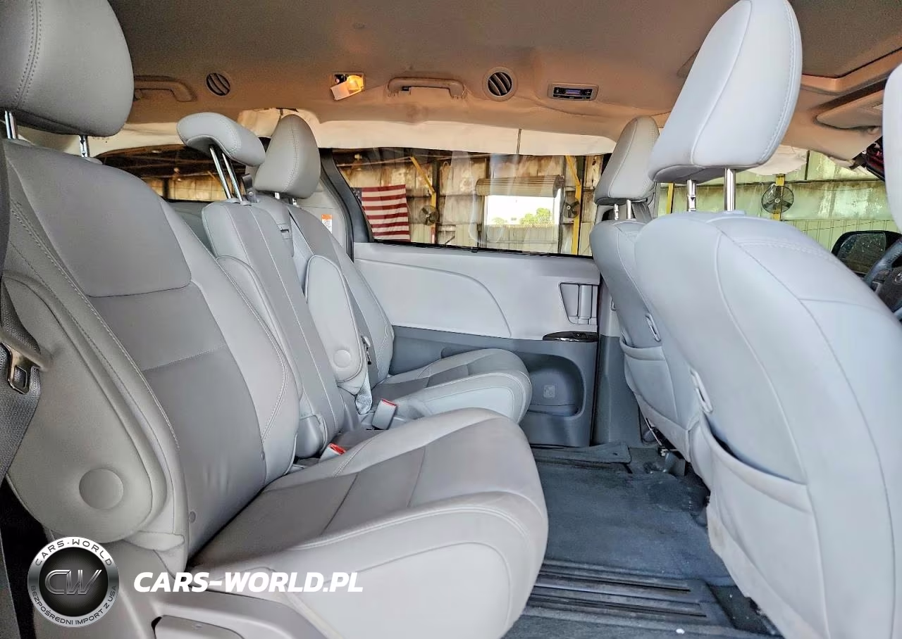 2017 Toyota Sienna Xle 8-Passenger VIN:5TDYZ3DC1HS889818 - 11