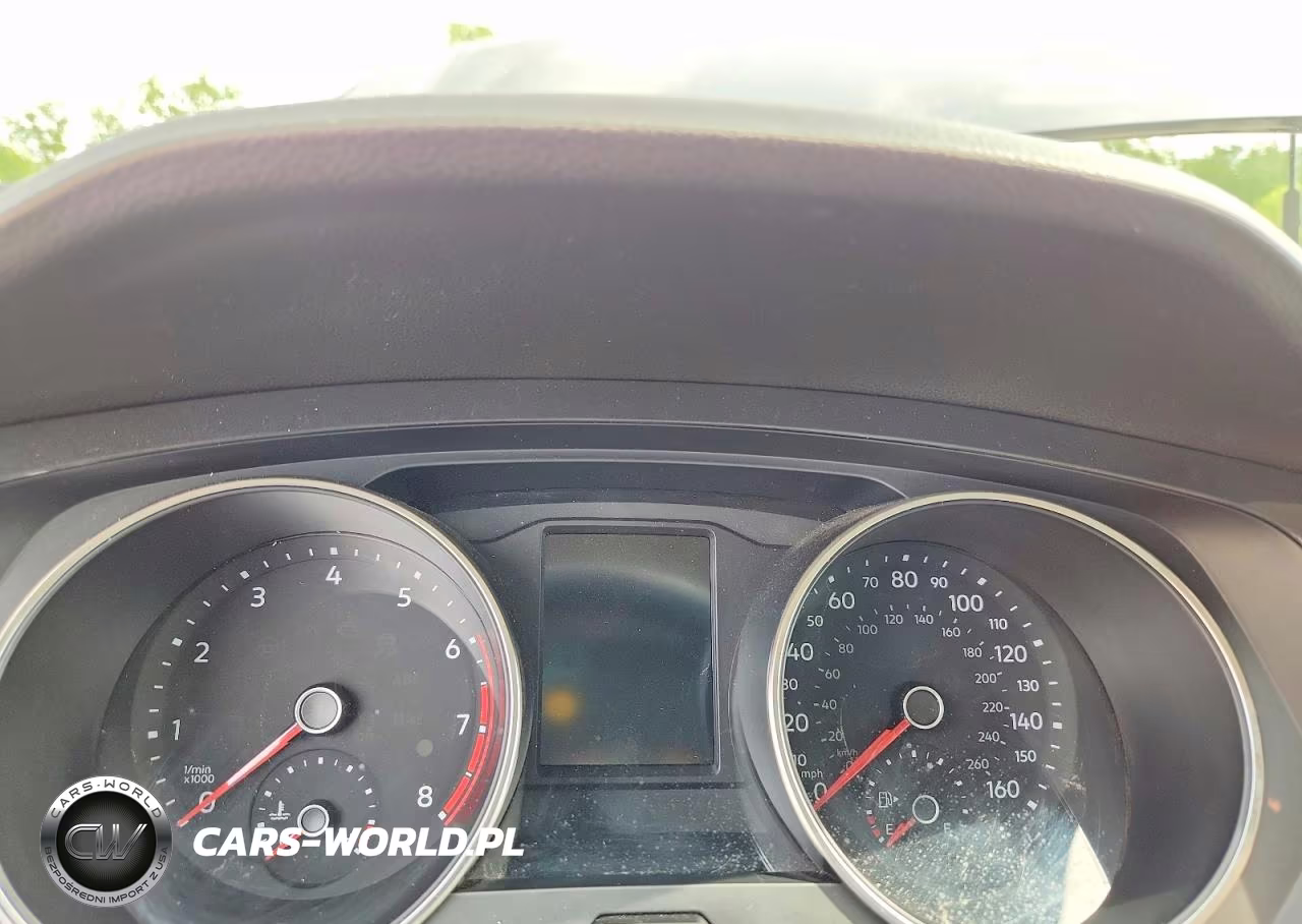 2018 Volkswagen Tiguan Se VIN:3VV3B7AX0JM064034 - 9
