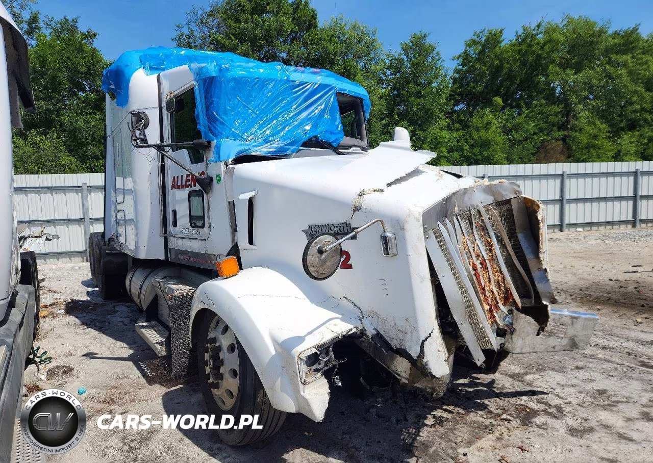2007 Kenworth T800 Semi Truck