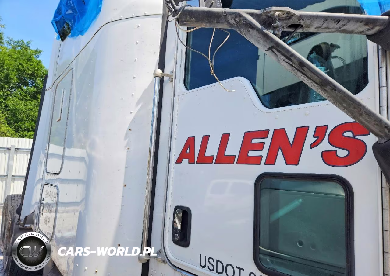 2007 Kenworth T800 Semi Truck VIN:1XKDDU9X57J163085 - 5