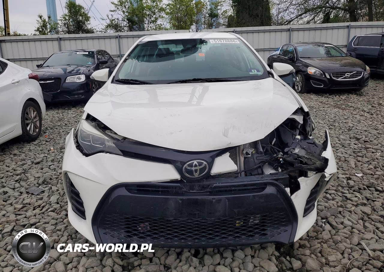 2019 Toyota Corolla Se VIN:2T1BURHE4KC143673 - 5