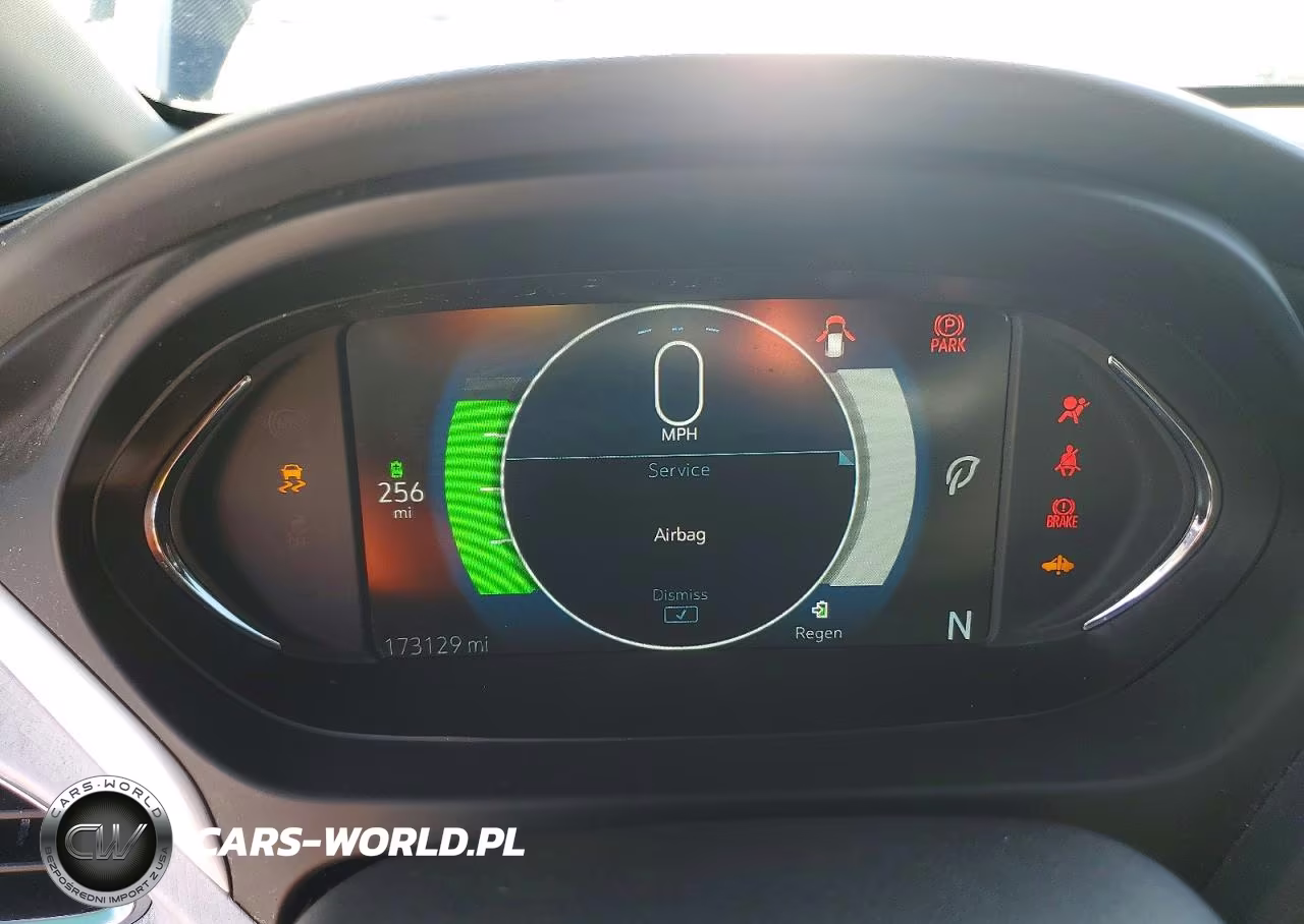 2018 Chevrolet Bolt Ev Lt VIN:1G1FW6S00J4120084 - 9