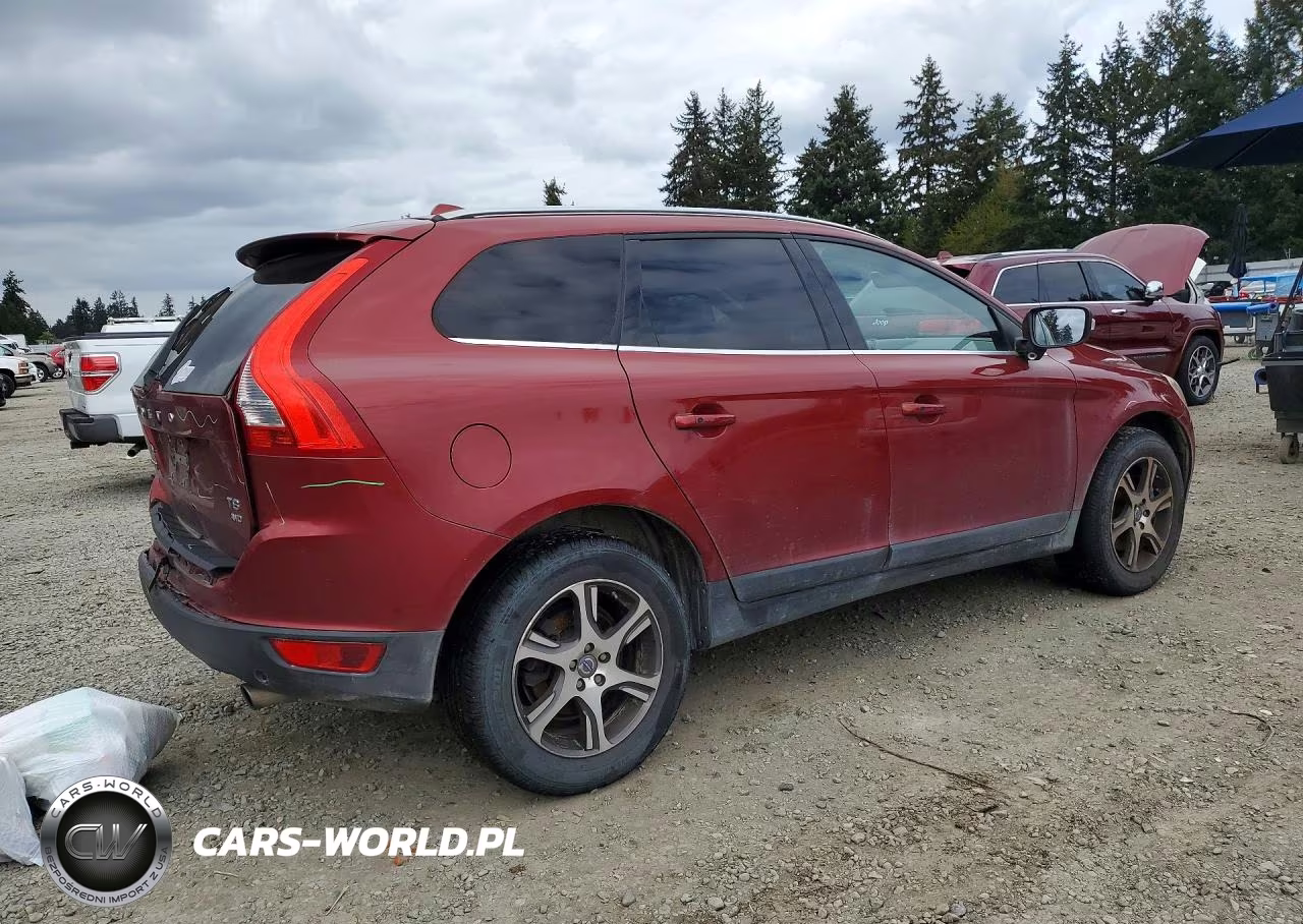 2011 Volvo Xc60 T6 VIN:YV4902DZ0B2186882 - 3