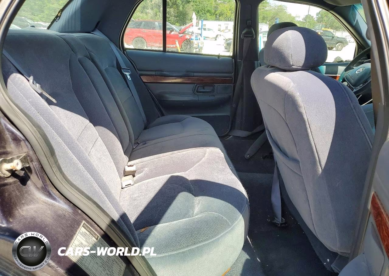 2001 Mercury Grand Marquis Gs VIN:2MEFM74WX1X684322 - 10