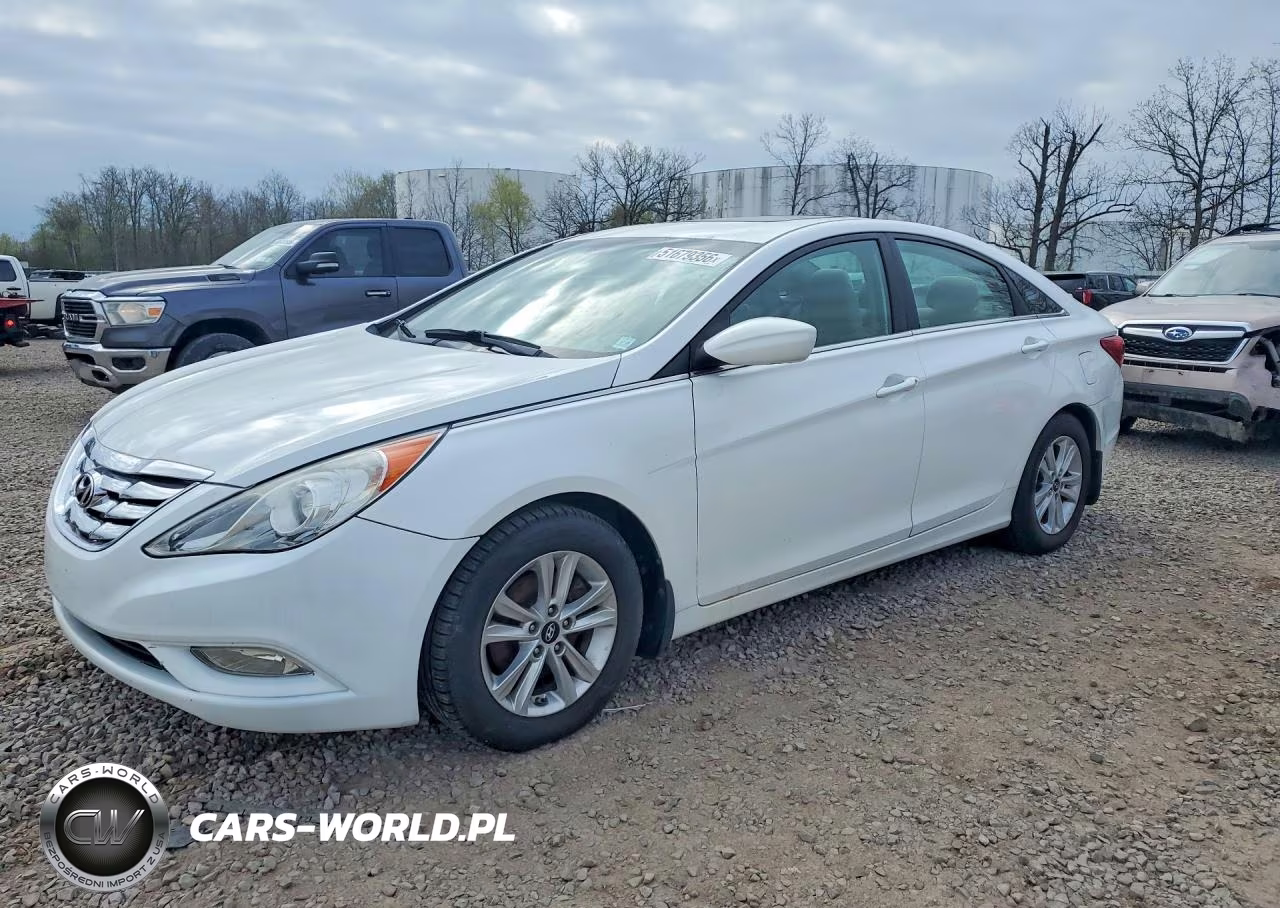 2013 Hyundai Sonata Gls