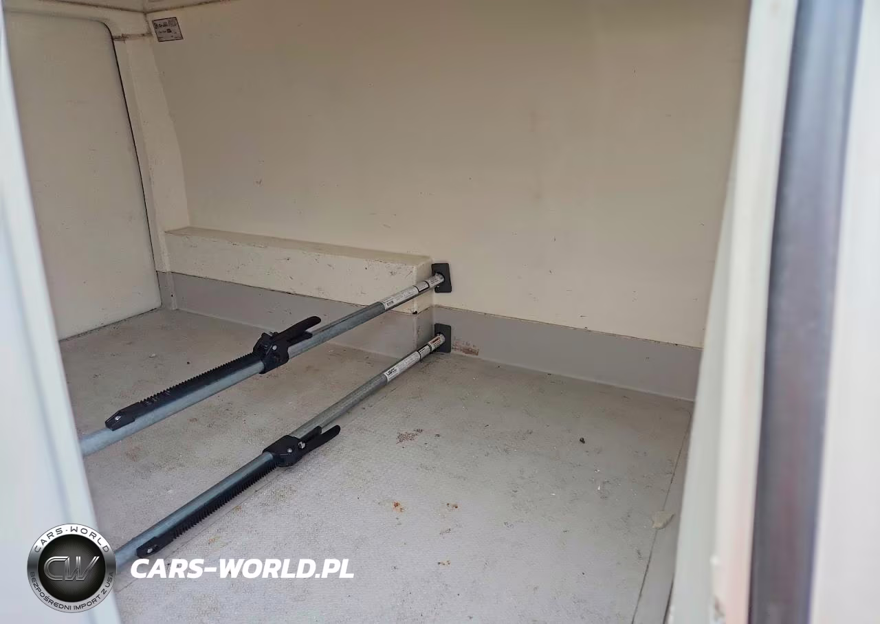2017 Mercedes Benz Metris Refrigerated Delivery Van VIN:WD3PG2EA1H3284752 - 10