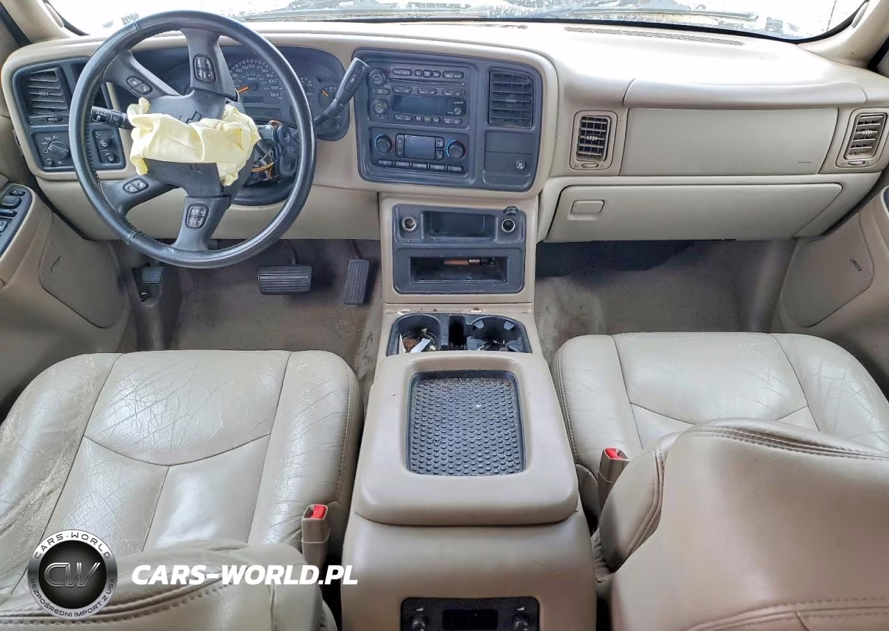 2004 Chevrolet Suburban C1500 VIN:3GNEC16Z34G155787 - 8