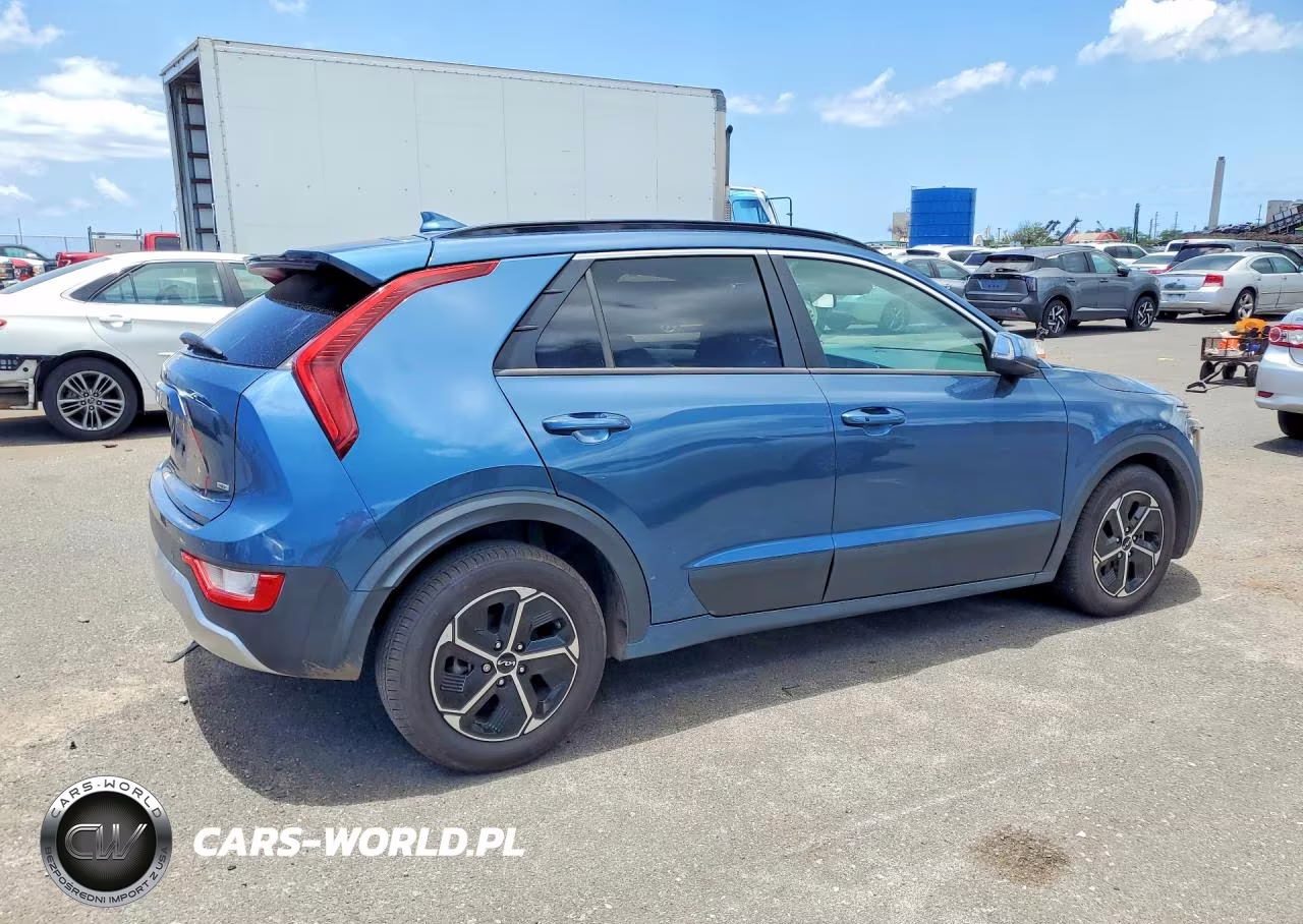 2023 Kia Niro Ex VIN:KNDCR3LE8P5040643 - 3