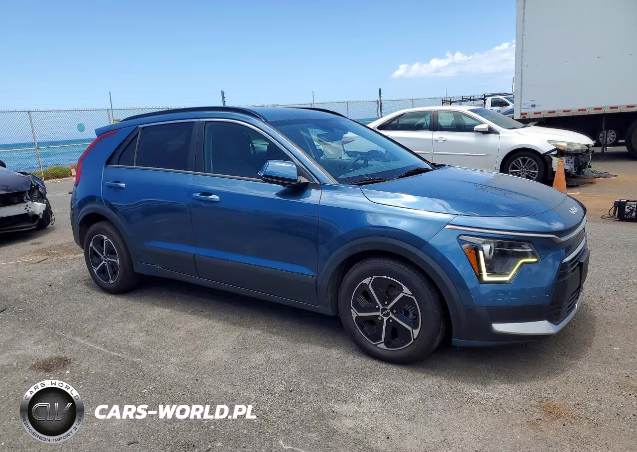 2023 Kia Niro Ex VIN:KNDCR3LE8P5040643 - 4