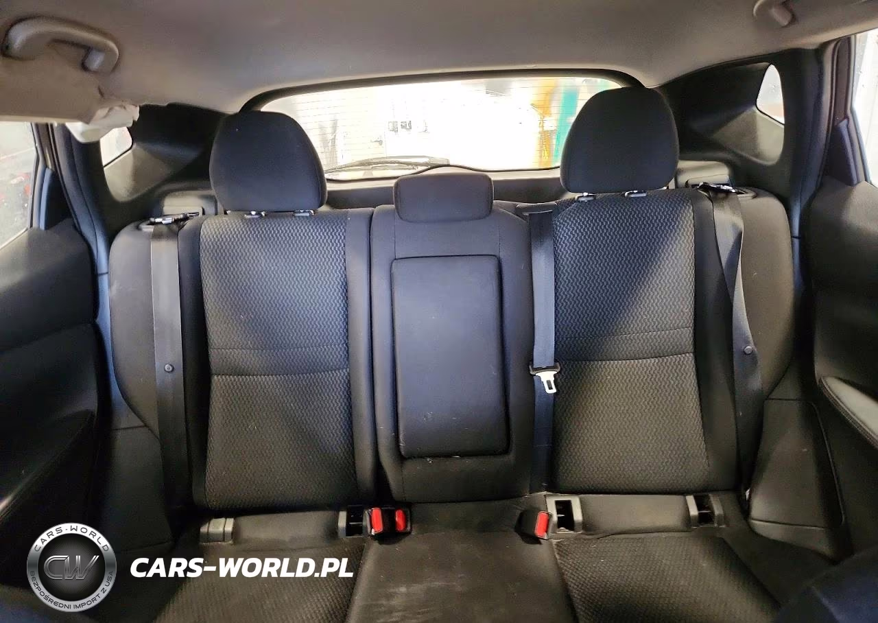 2018 Nissan Rogue Sport S VIN:JN1BJ1CR3JW292749 - 10