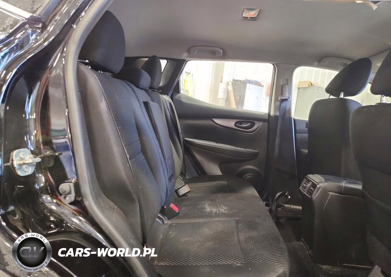 2018 Nissan Rogue Sport S VIN:JN1BJ1CR3JW292749 - 11