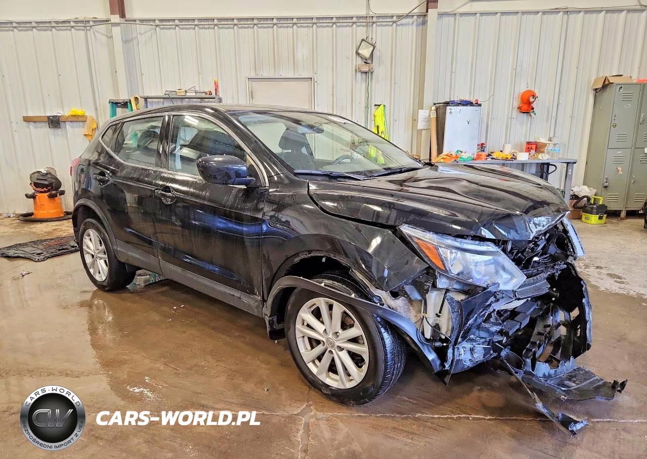 2018 Nissan Rogue Sport S VIN:JN1BJ1CR3JW292749 - 4