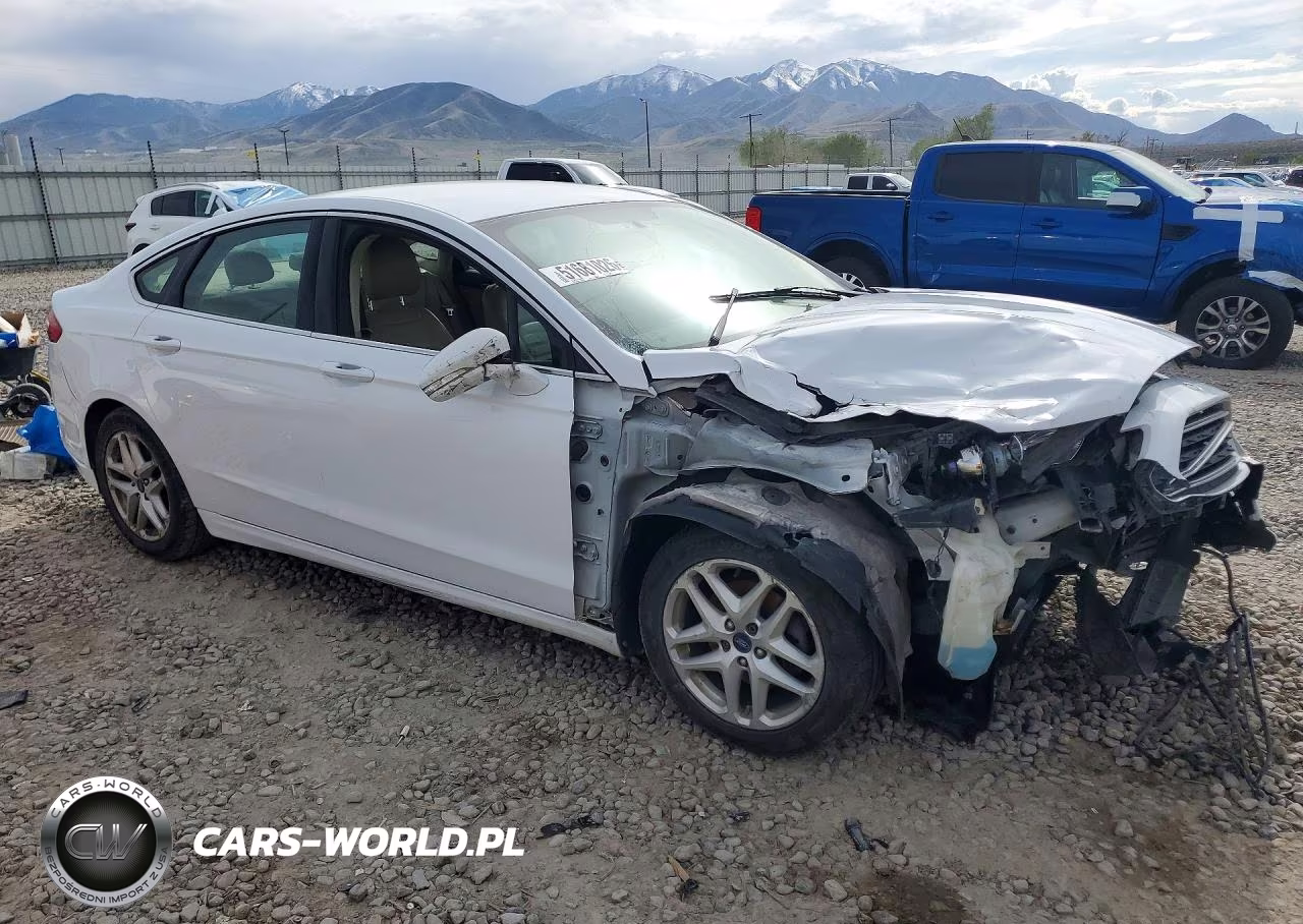 2014 Ford Fusion Se VIN:3FA6P0HDXER298678 - 4