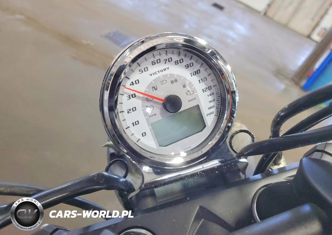 2013 Victory Motorcycles High-Ball VIN:5VPWB36NXD3023736 - 7
