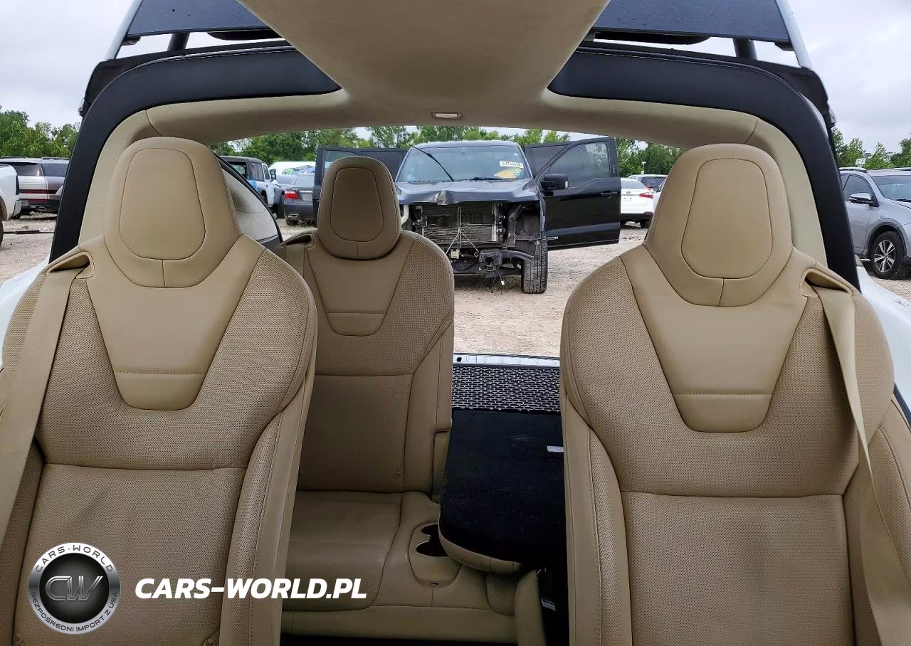2016 Tesla Model X VIN:5YJXCBE26GF016548 - 10