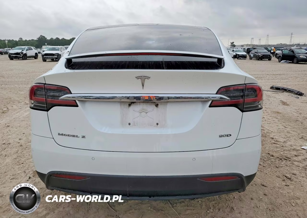 2016 Tesla Model X VIN:5YJXCBE26GF016548 - 6