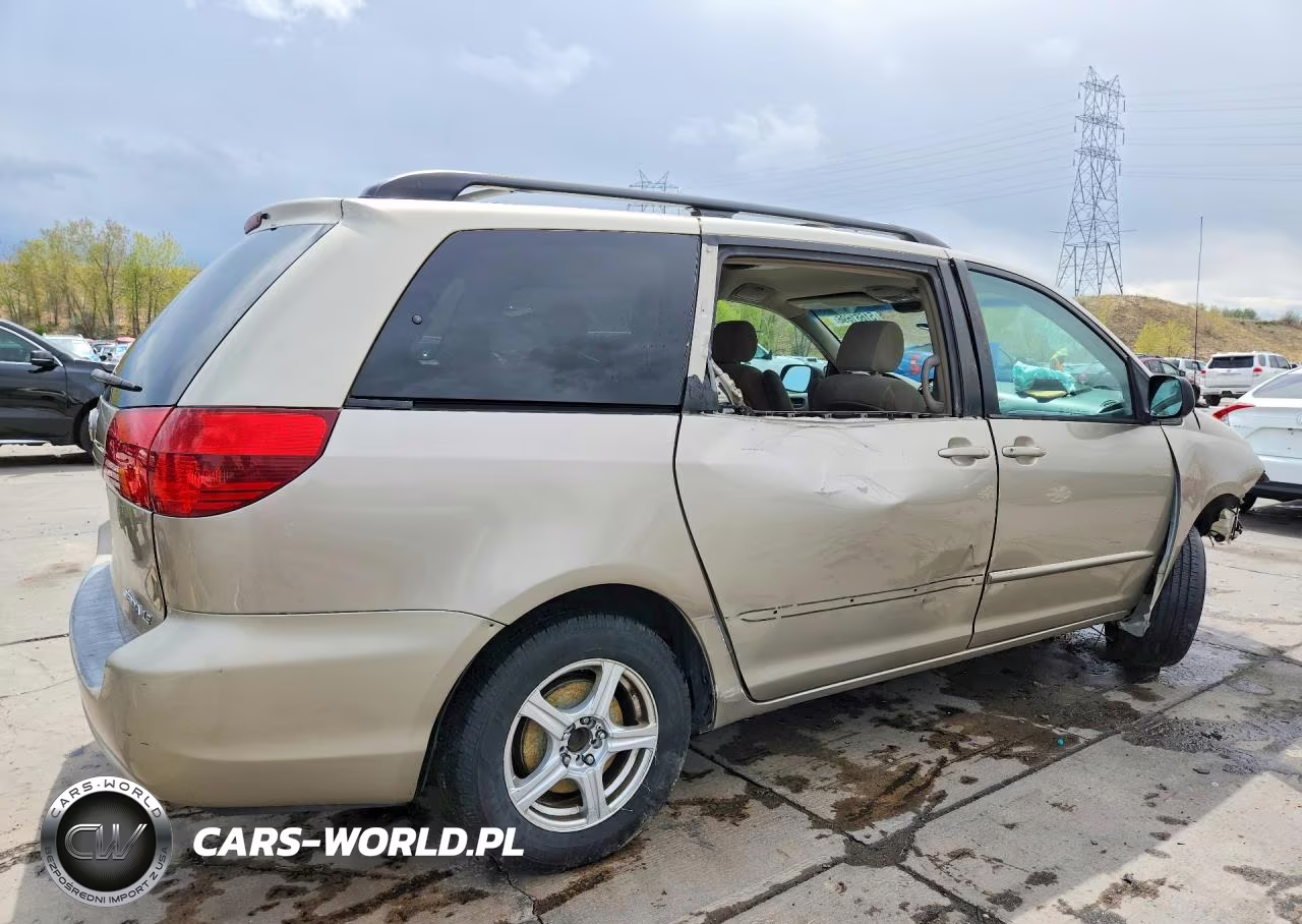 2005 Toyota Sienna Le 8 Passenger VIN:5TDZA23C25S255582 - 3