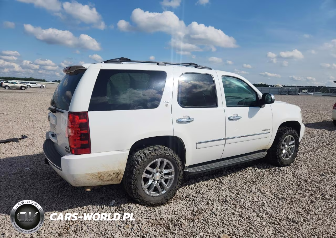 2012 Chevrolet Tahoe C1500 Ltz VIN:1GNSCCE01CR117121 - 3