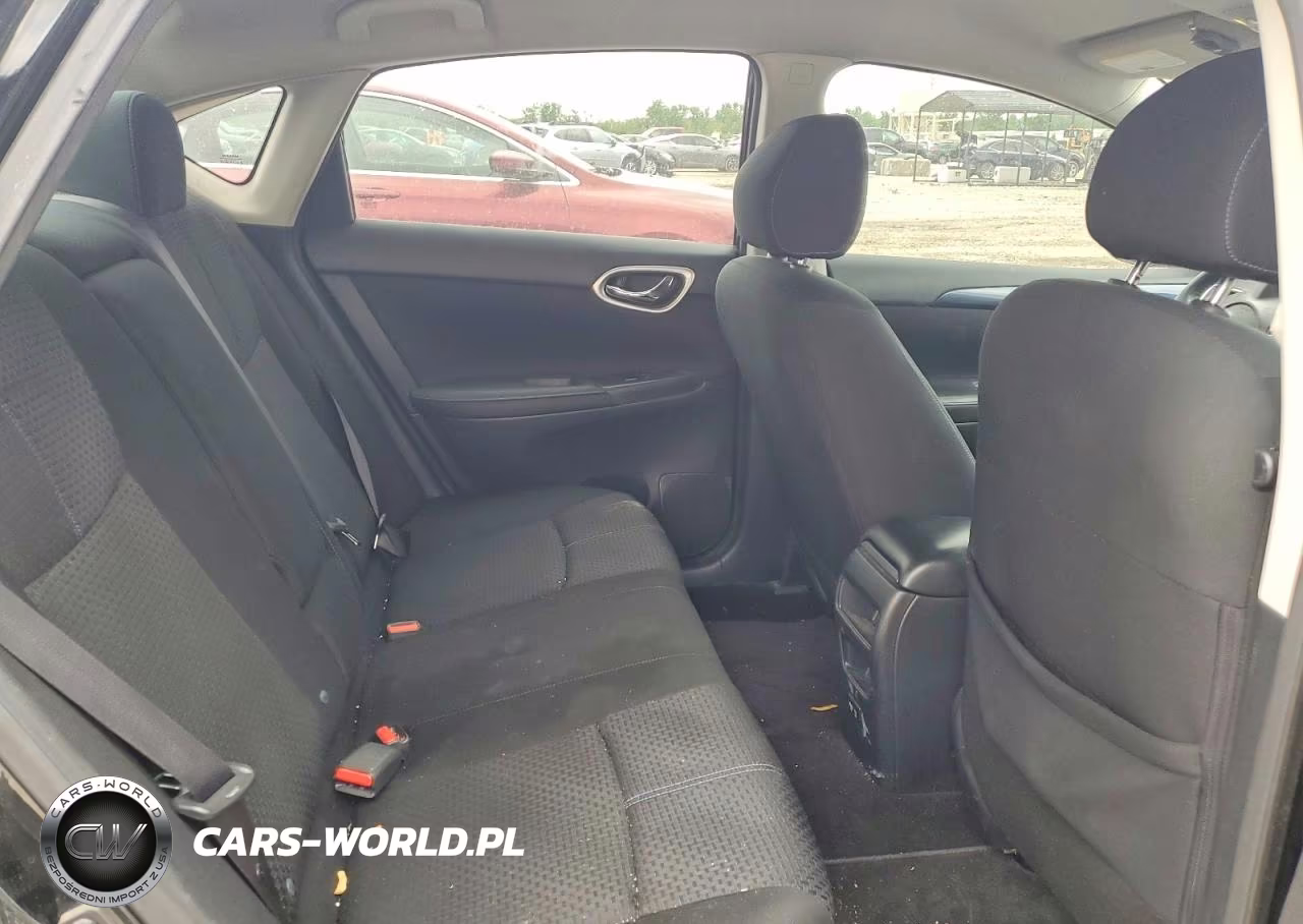 2019 Nissan Sentra Sr VIN:3N1AB7AP5KY335186 - 10