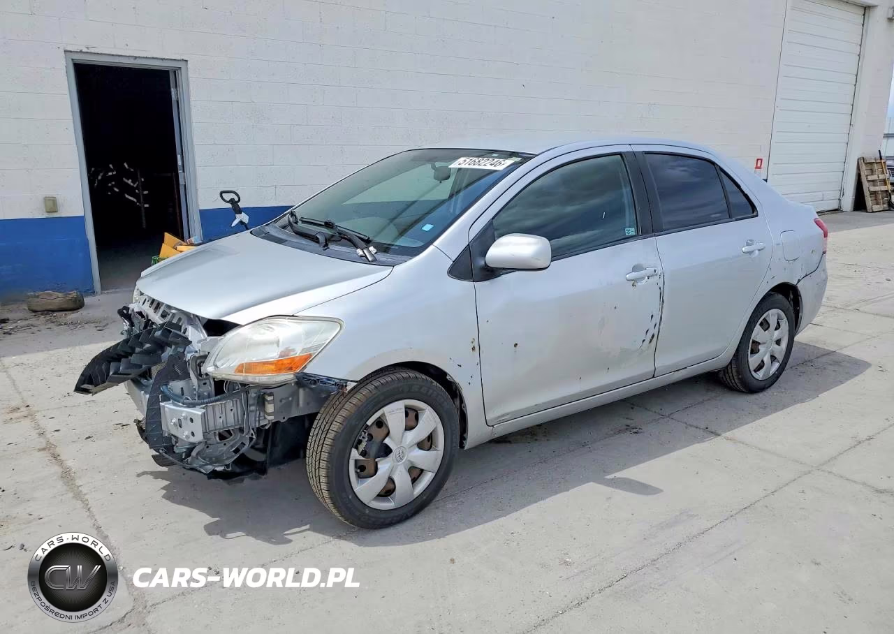 2008 Toyota Yaris Base