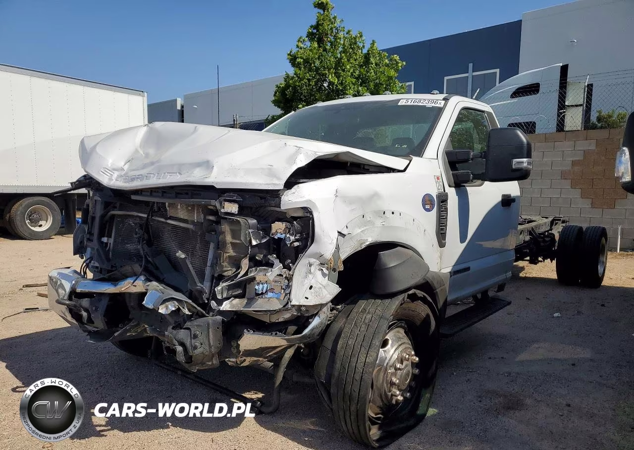 2022 Ford F550 Super Duty – zdjęcie 1 z 13