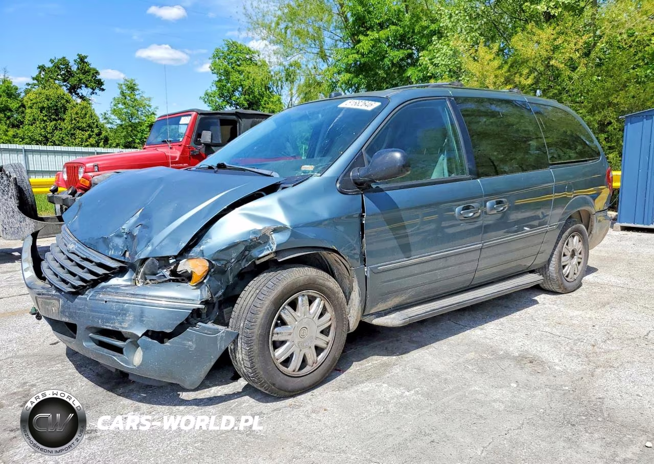 2005 Chrysler Town & Country Limited