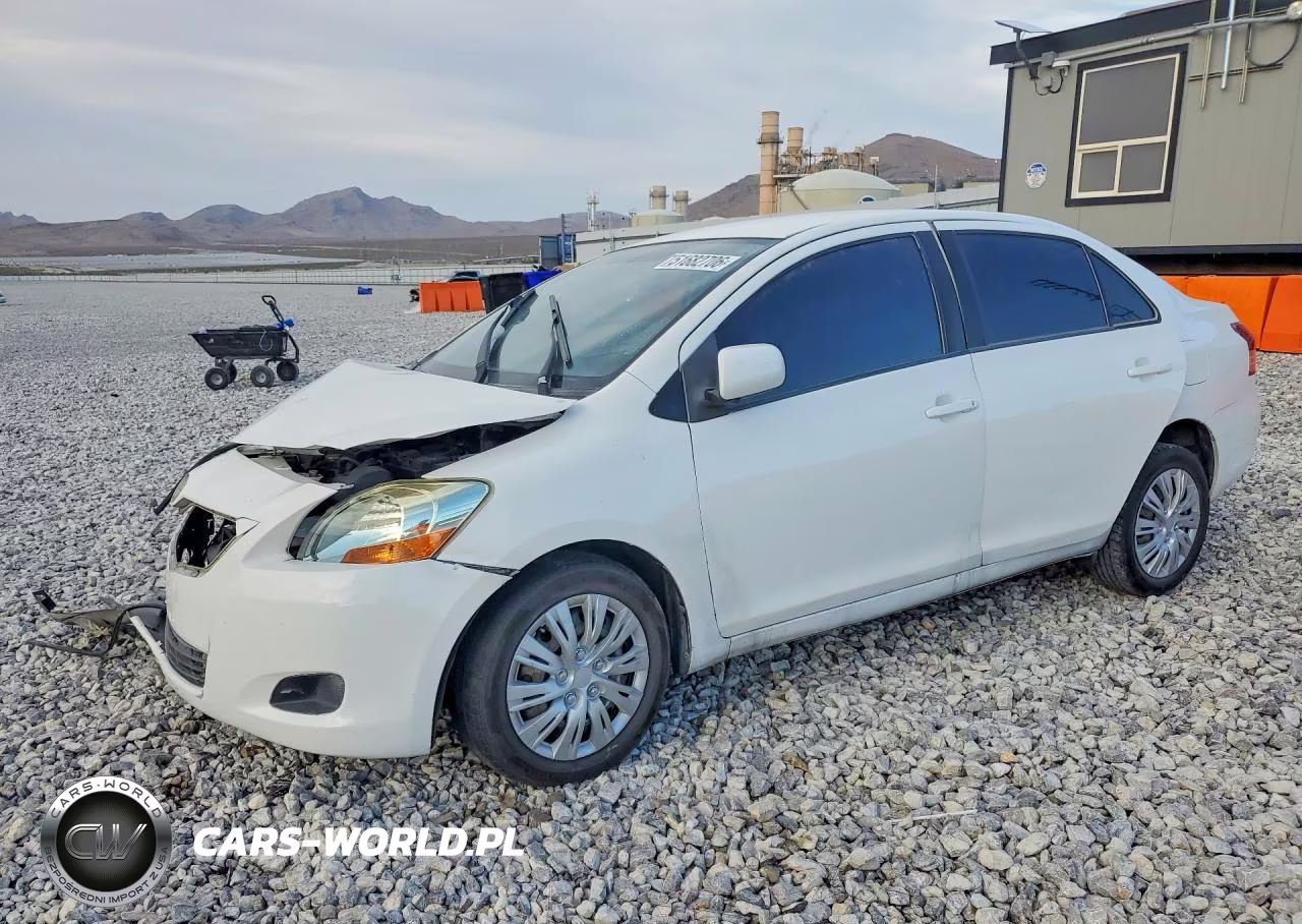 2009 Toyota Yaris Base