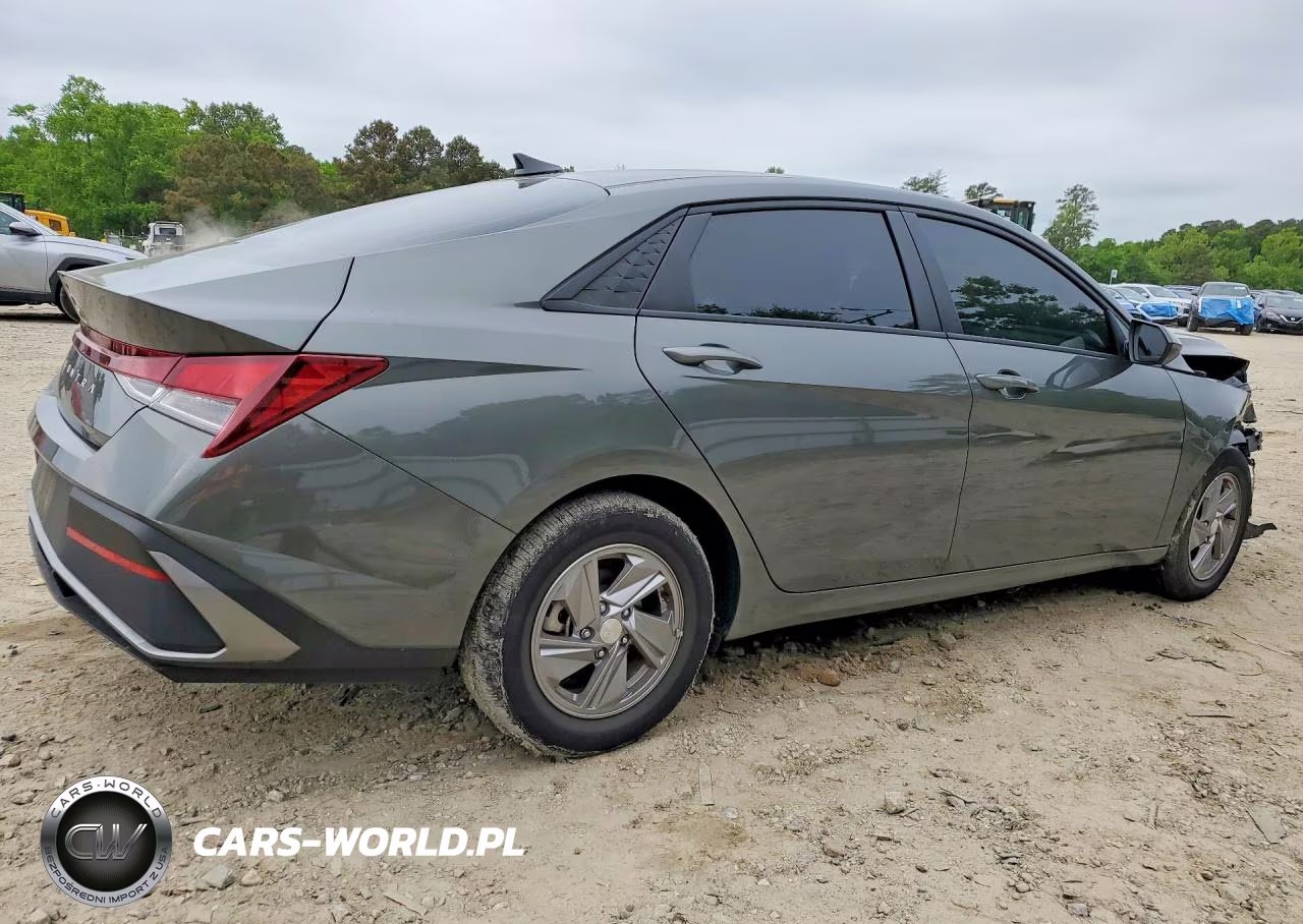 2025 Hyundai Elantra Se VIN:KMHLL4DG9SU931672 - 3