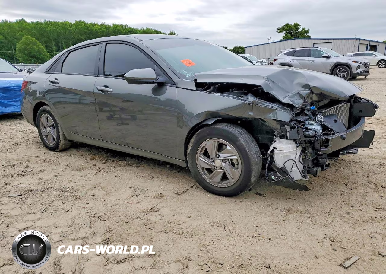 2025 Hyundai Elantra Se VIN:KMHLL4DG9SU931672 - 4