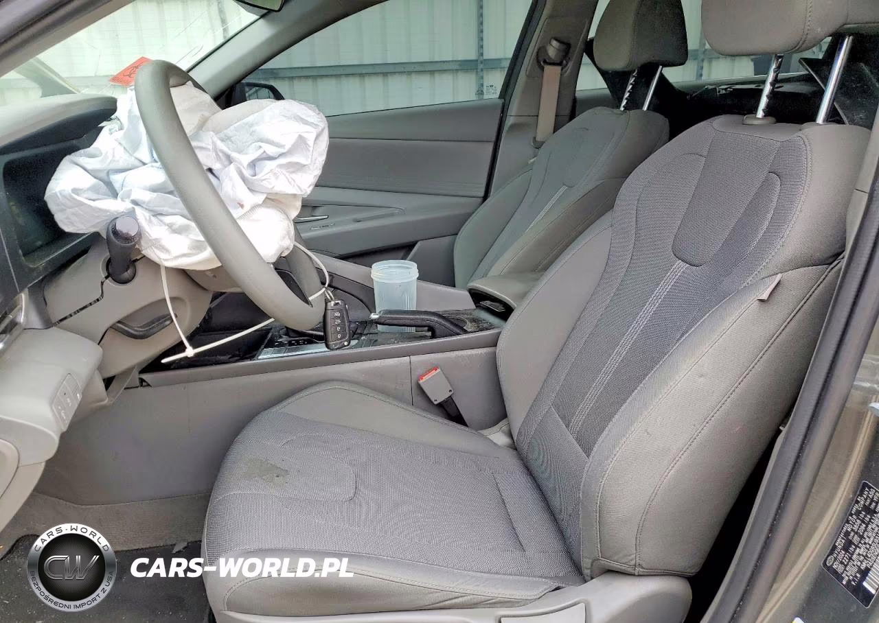 2025 Hyundai Elantra Se VIN:KMHLL4DG9SU931672 - 7