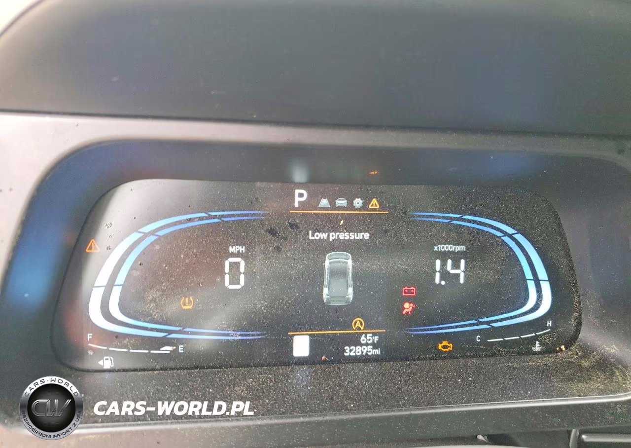 2025 Hyundai Elantra Se VIN:KMHLL4DG9SU931672 - 9