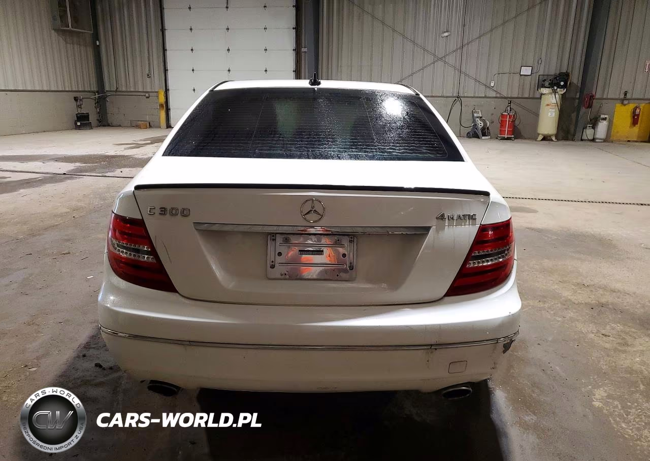 2013 Mercedes-Benz C 300 4Matic VIN:WDDGF8AB7DA829584 - 6