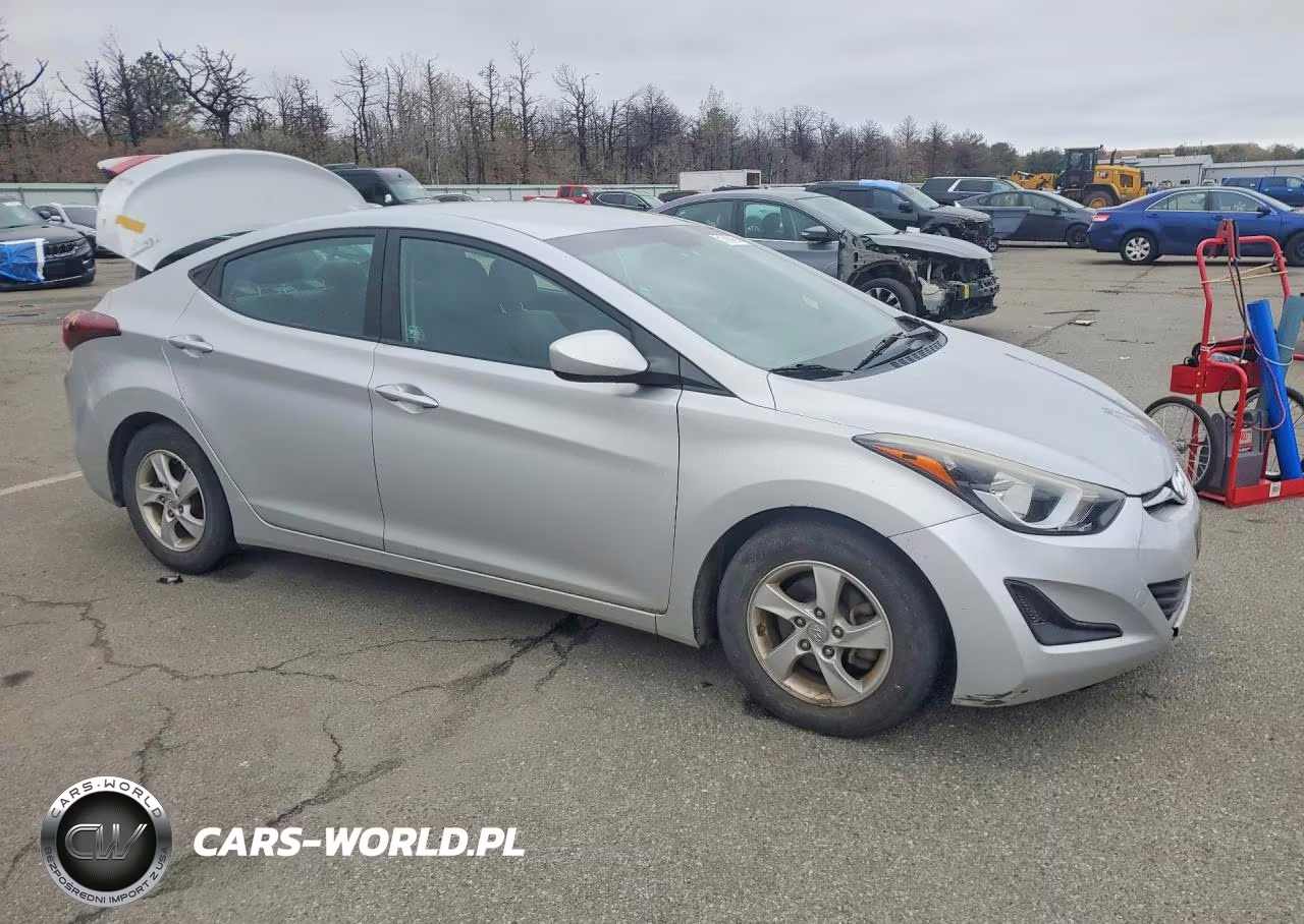 2015 Hyundai Elantra Se VIN:KMHDH4AE4FU352832 - 4