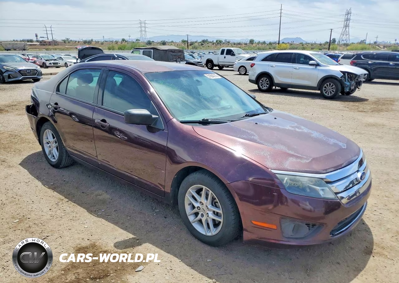2011 Ford Fusion S VIN:3FAHP0GA1BR298600 - 4